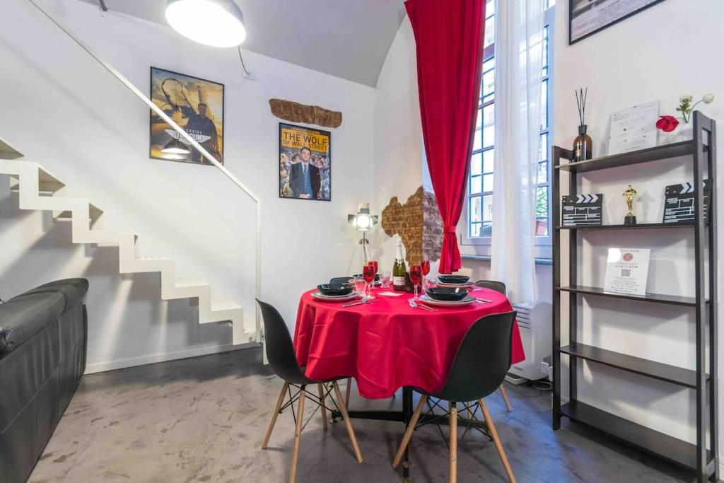 Апартаменты Hollywood Housein The Heart Of Турин Экстерьер фото