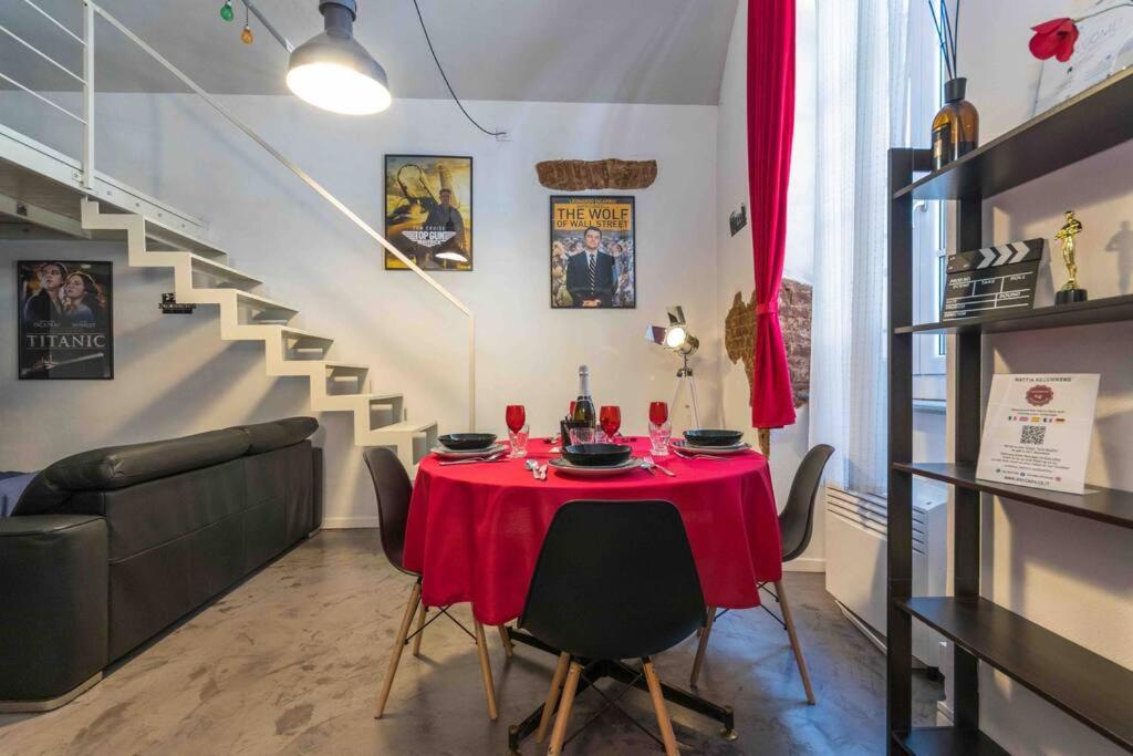 Апартаменты Hollywood Housein The Heart Of Турин Экстерьер фото